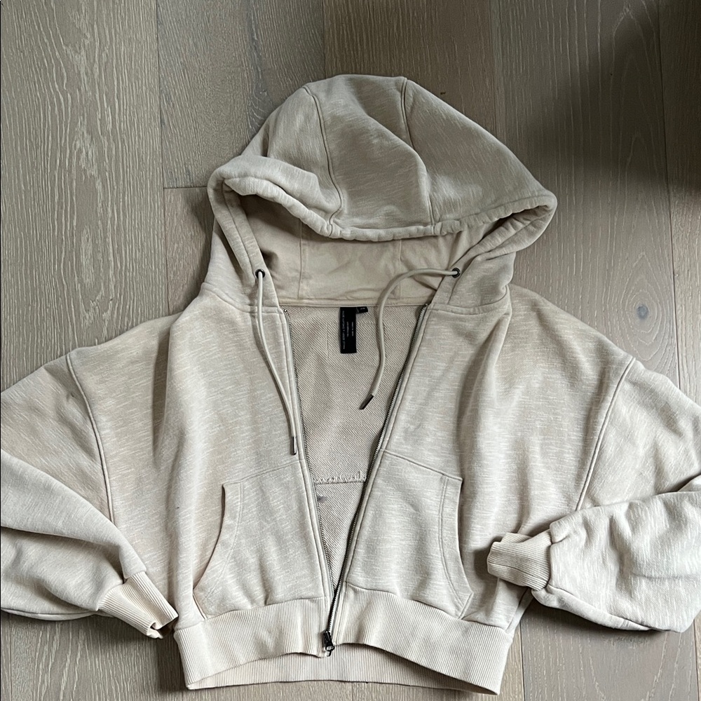 Halle Berry x Sweaty Betty Collab hoodie